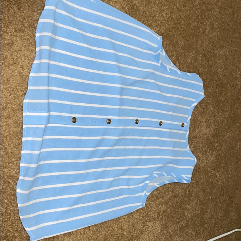 Tank - Picture 2 of 2